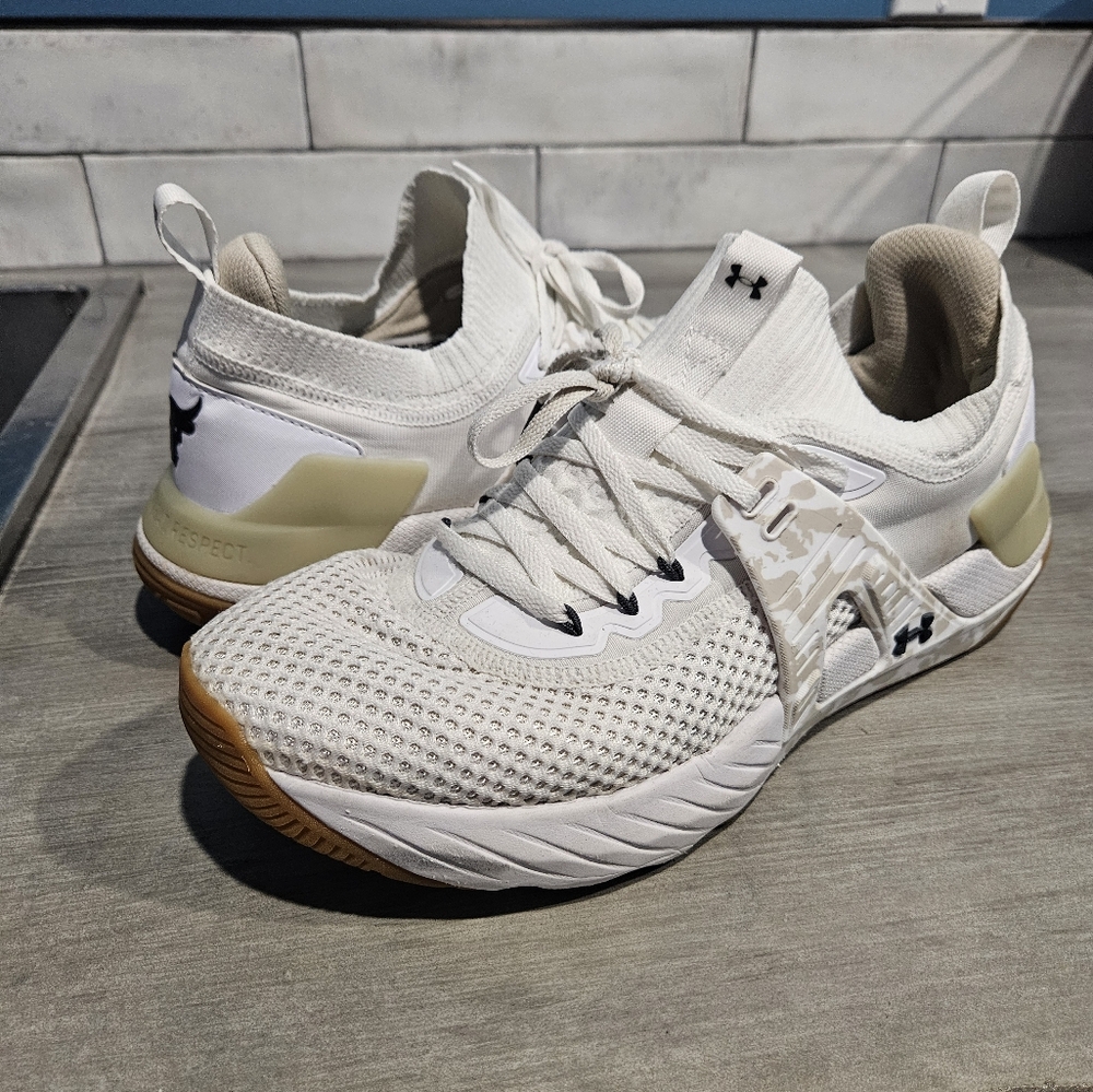 Under Armour Men's 11